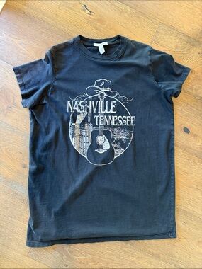 ⚡️Full Tilt Black Graphic Crewneck Tee